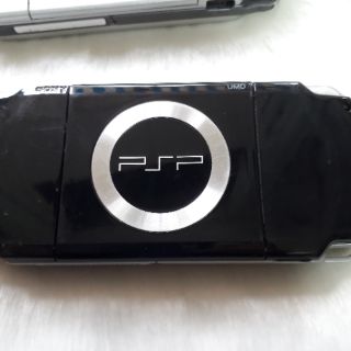 Máy chơi game cầm tay PSP2k