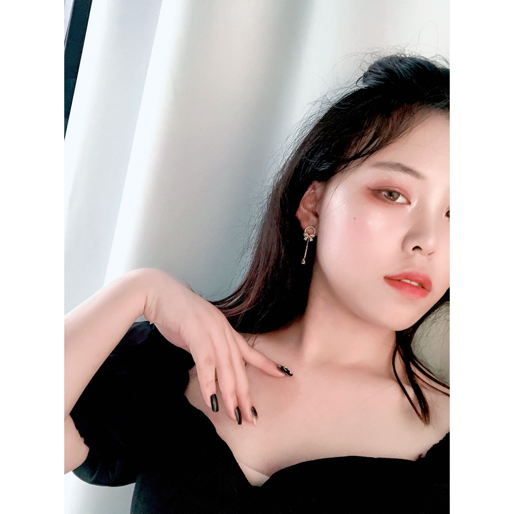Đôi Bông Tai Hình Nơ Đính Đá Thời Trang