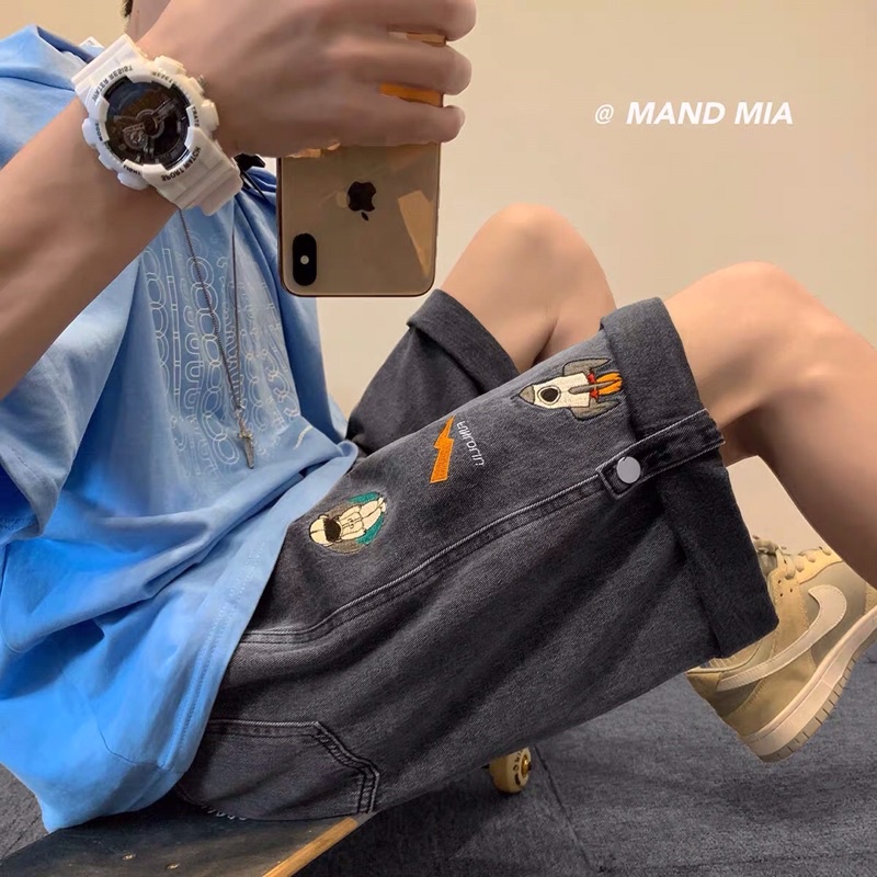 Quần short / sooc denim thêu hình hoạ tiết Ulzzang siêu chất ❤️