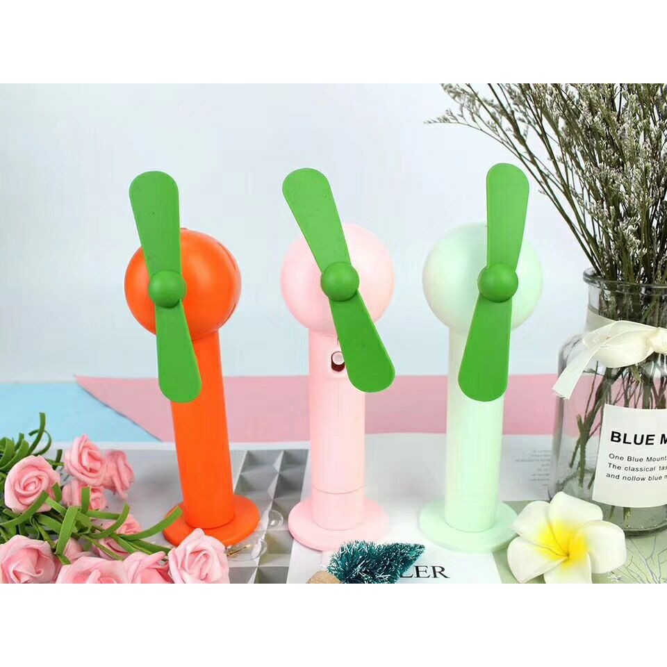 Quạt mini 3 cánh để bàn hình trái cây