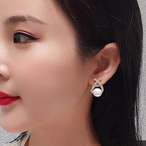 Bông tai bạc ta Van Jewelry V10117 Bông dáng đuôi cá mix ngọc trai nhân tạo