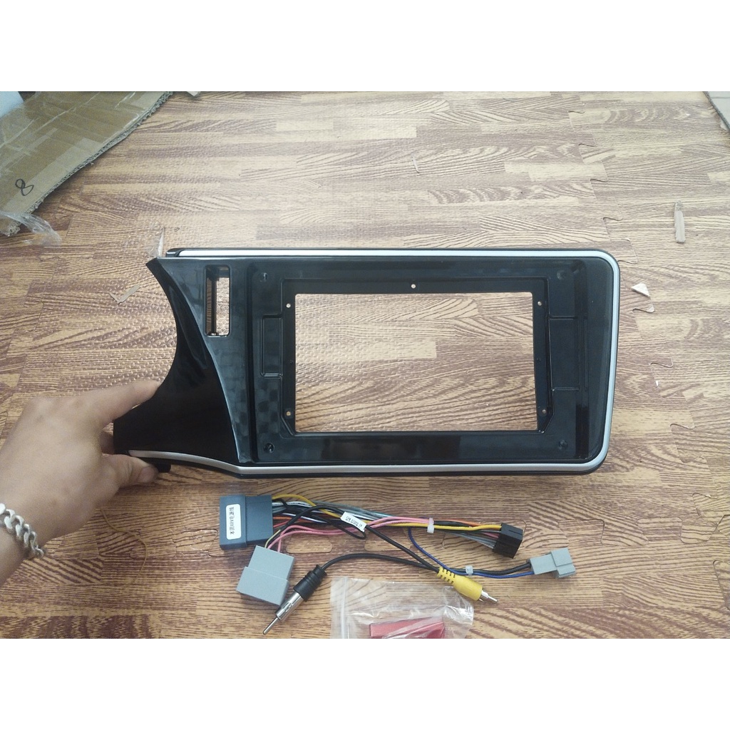 Mặt dưỡng lắp màn hình ANDROID 10 In Honda City 2015 -2019 Kèm rắc nguồn Zin