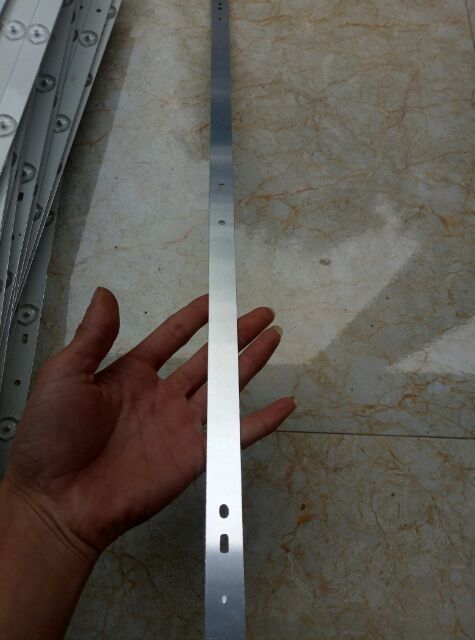 Thanh led 7 bóng 3v  tivi 32 | BigBuy360 - bigbuy360.vn