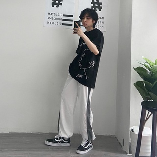 [Mã SKAMA8 giảm 8% đơn 300K] Quần 1 Line jogger dây rút