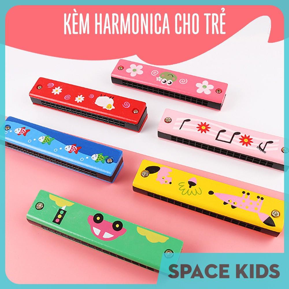 ♥ Đồ chơi âm nhạc Kèn harmonica bằng gỗ 32 lỗ, họa tiết dễ thương cho trẻ em Space Kids ♥