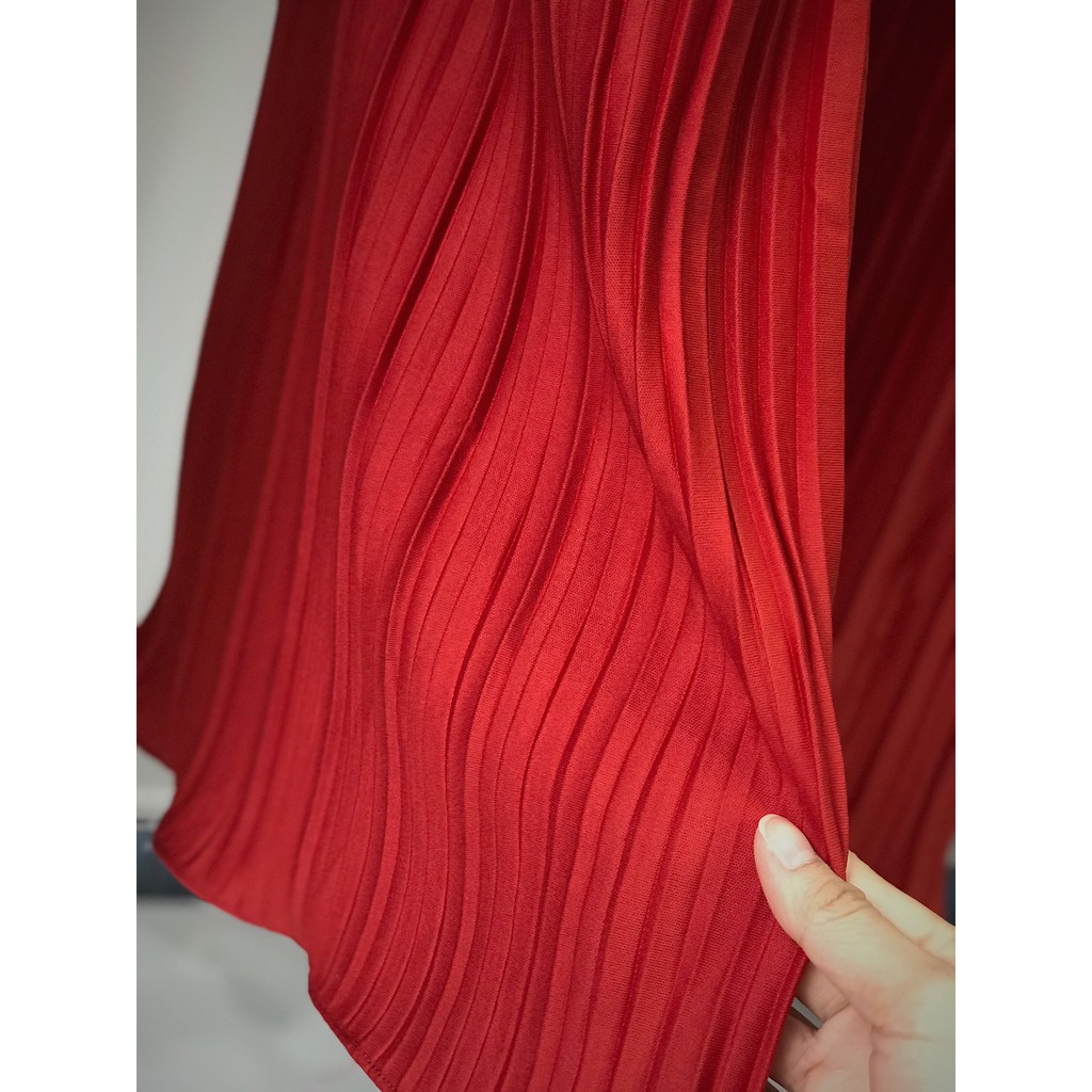 COLUS - Váy 2 Dây Dập Ly Đỏ - Jill