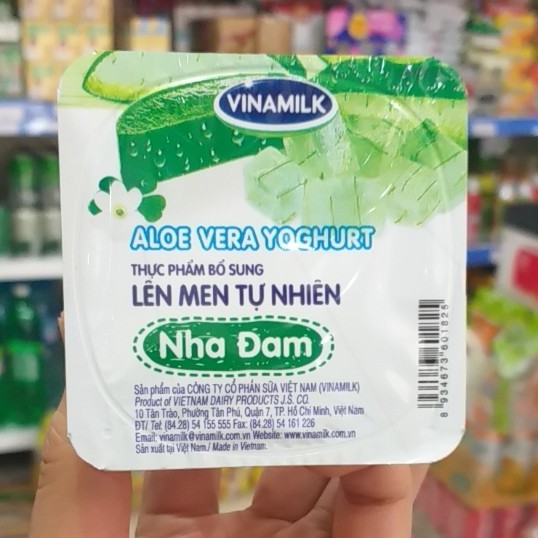 Sữa Chua Nha Đam Vinamilk Vỉ 4 hộp x 100g