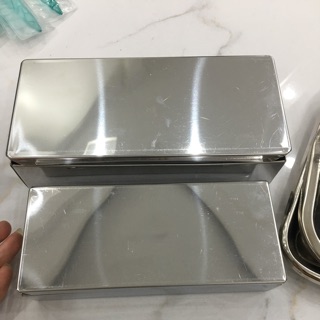 Hộp inox size to đựng dao,kéo...