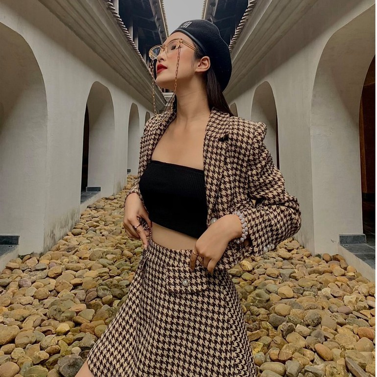 [Mã FAMAYWA giảm 10K đơn 50K] Áo ống màu đen cá tính - Áo quây ngang đẹp, chất liệu thun co giãn