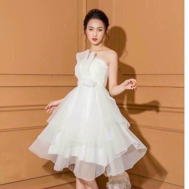 Đầm dự tiệc nữ trắng dễ thương cúp ngực 3 tầng dự tiệc cưới, dạo phố cực chất | BigBuy360 - bigbuy360.vn