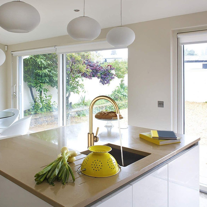 Giá Đỡ Vòi Nước Nóng Lạnh Một Lỗ Xoay 360 Độ Bằng Thép Không Gỉ