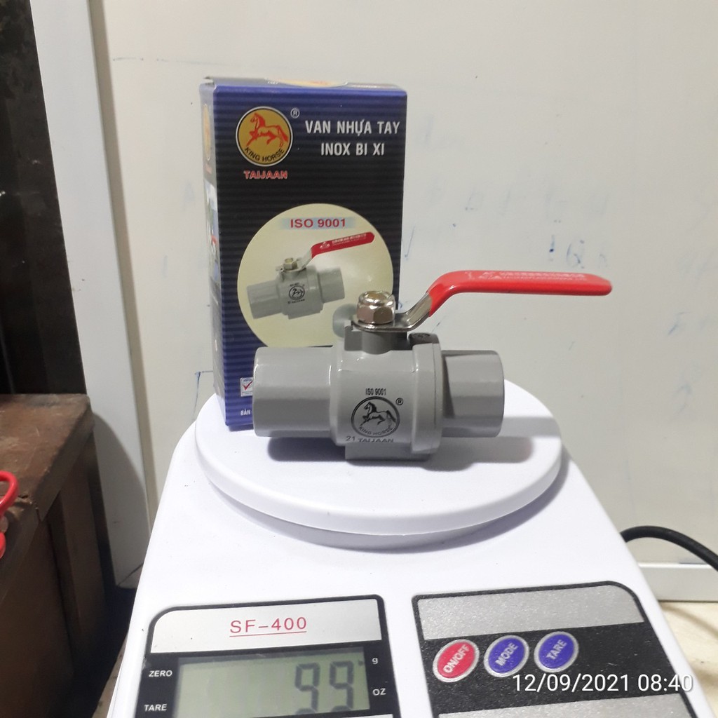 Van khoá nước TAIJAAN - van nhựa , tay inox bi xi - Áp lực nước 150PSI