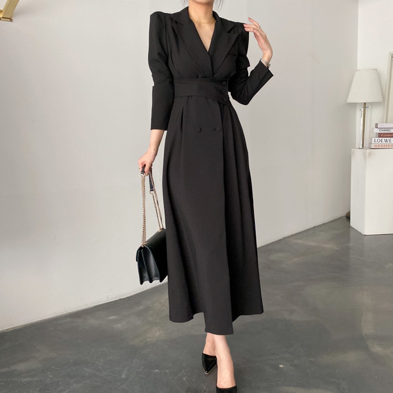 Midi shirt dress and blazer with snakeskin boots