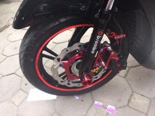 Pass che heo dầu xe sh