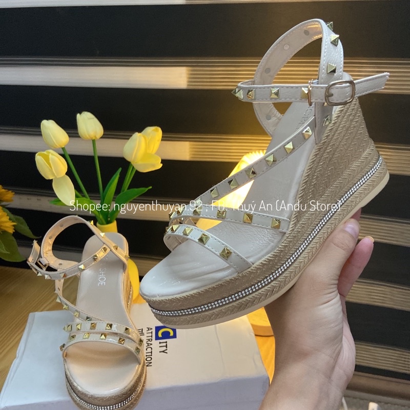 SANDAL ĐINH ĐẾ XUỒNG gót 9cm