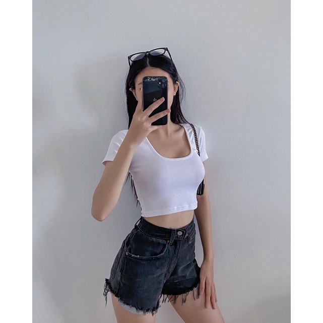 Áo cổ vuông tay ngắn 𝐁𝐞𝐬𝐭 𝐒𝐞𝐥𝐥𝐞𝐫 BASIC CROPTOP