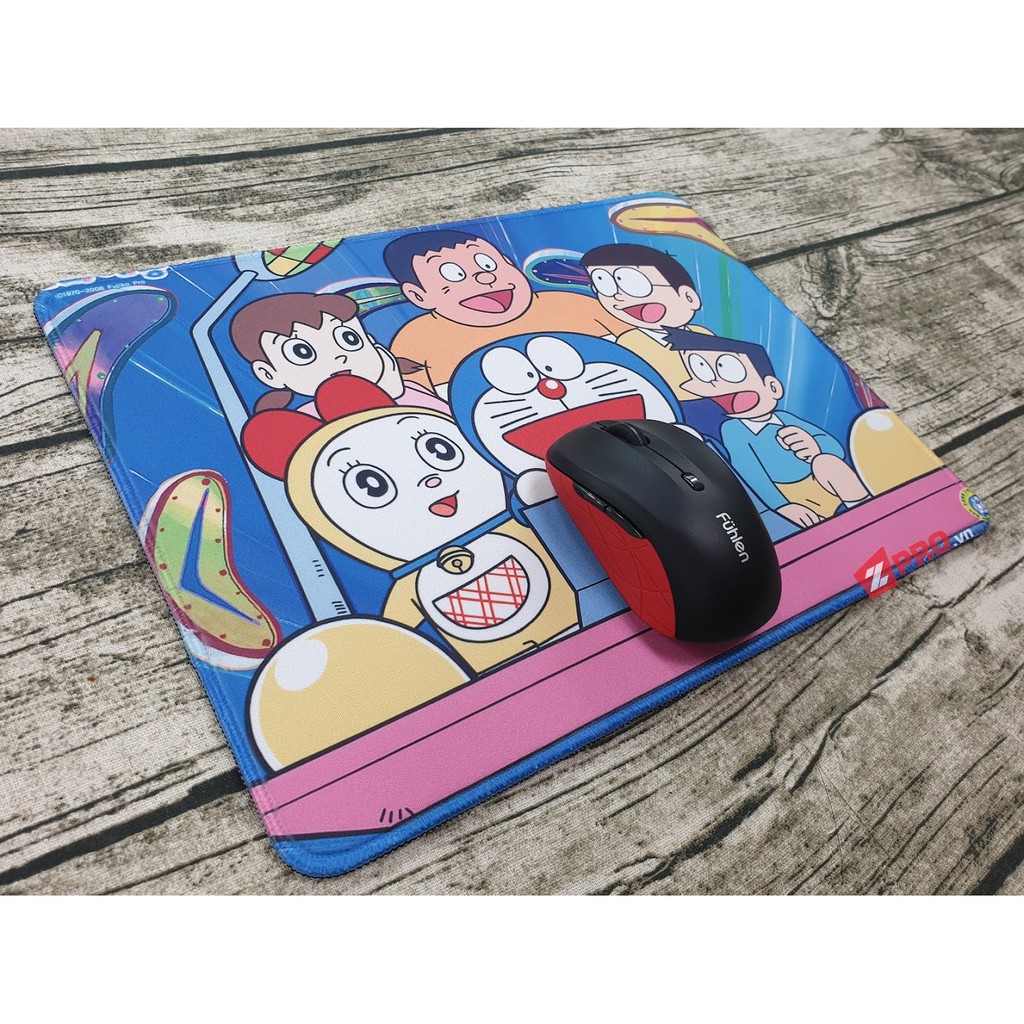 Lót chuột Doraemon Cỗ Máy Thời Gian 32x24cm dày 4 ly