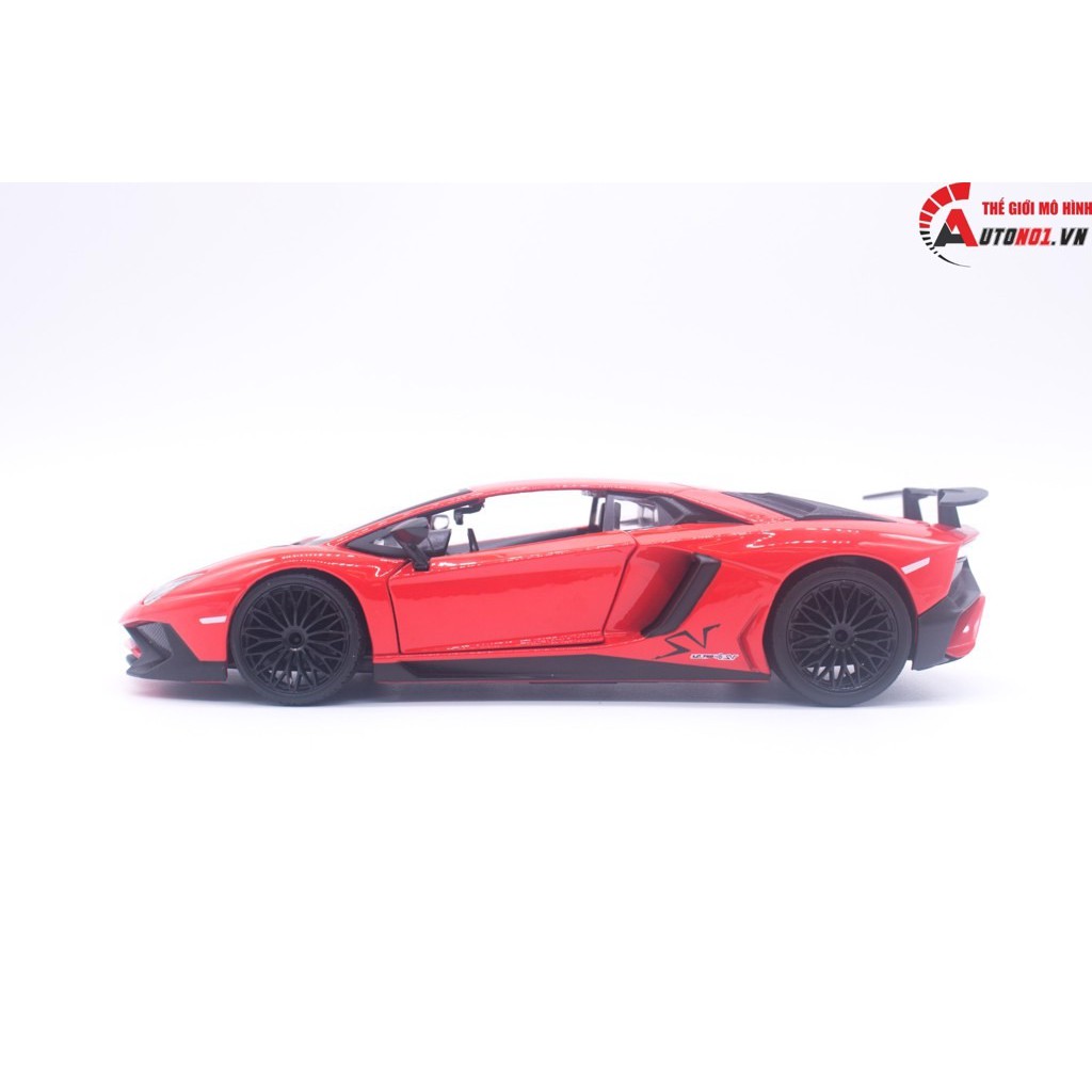 MÔ HÌNH LAMBORGHINI AVENTADOR LP 750-4 SV PLUS 1:24 BBURAGO 3667