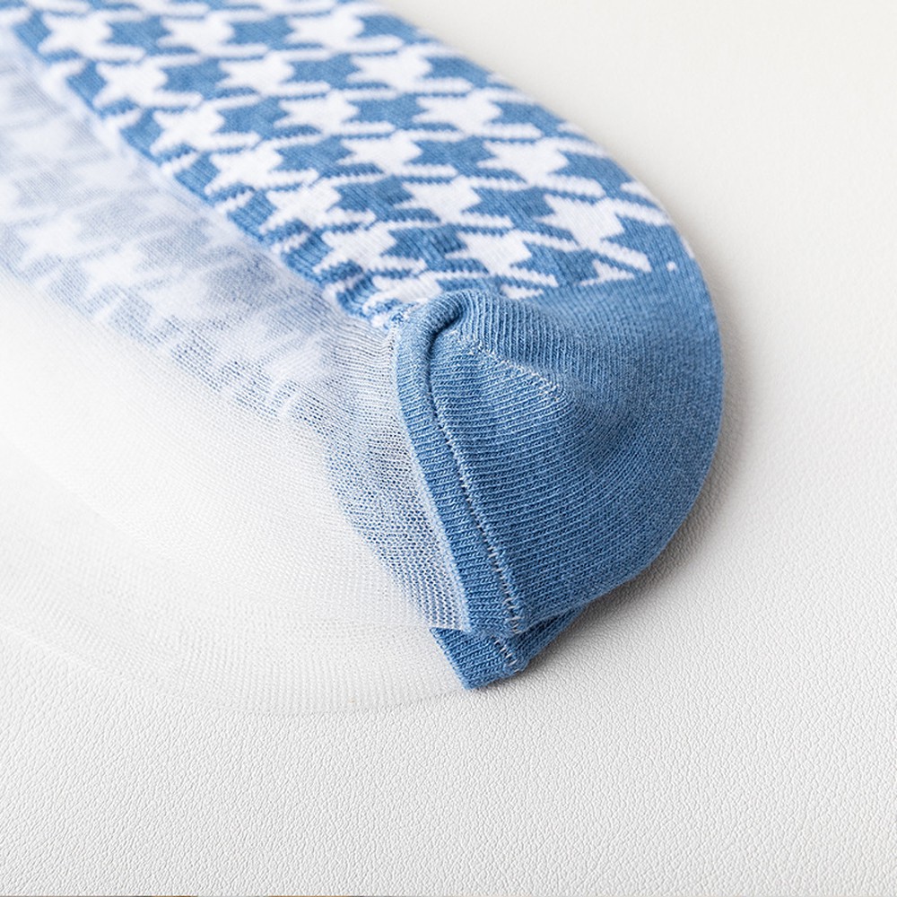 Vớ Nữ Siêu Mỏng Kẻ Sọc Thêu Hình Động Vật Dễ Thương