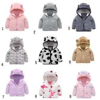 Áo khoác lông cừu tai gấu dành cho bé