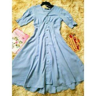 Đầm xòe xếp ly
