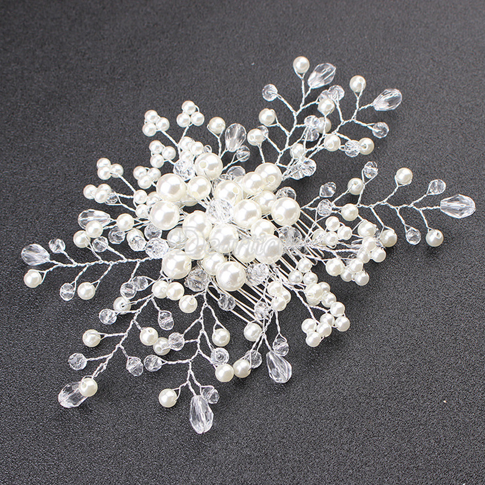 Lược cài tóc cho cô dâu đính ngọc trai sang trọng