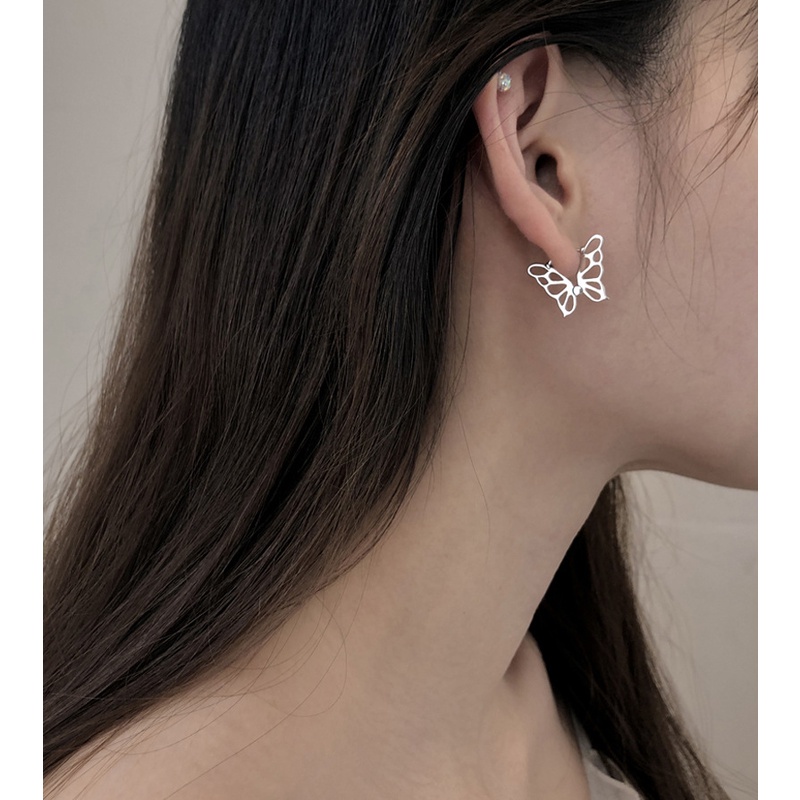 Bông Tai Hình Cánh Bướm Lớn Bằng Kim Loại Màu Bạc Thời Trang Cho Nữ