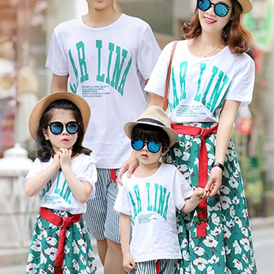 Áo Thun Cho Gia Đình Màu Trắng In Chữ LINA DLX