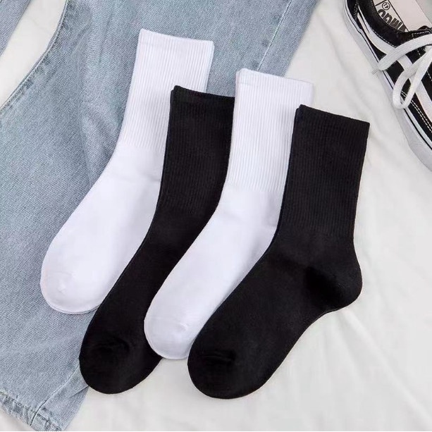 Tất gân trơn cổ cao, vớ cao cổ nam nữ màu trơn basic vải cotton co giãn 2 màu đen trắng
