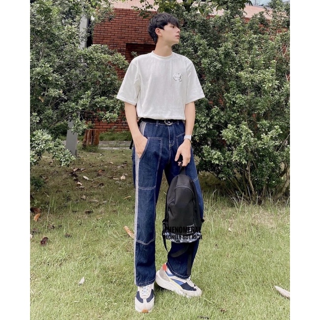 ÁO THUN UNISEX PHENOMENAL *ĐỘC QUYỀN PHENOMENAL- LONELY BUT RICH WHITE
