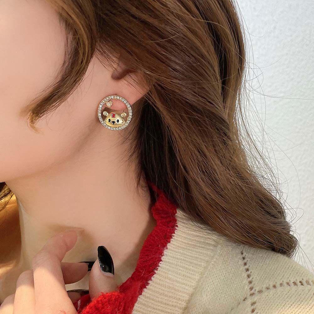 Khuyên Tai Hình Con Hổ Thiết Kế Đục Lỗ Cá Tính Thời Trang Cho Nữ|Khuyên Tai Hợp Kim Phong Cách Trung Hoa