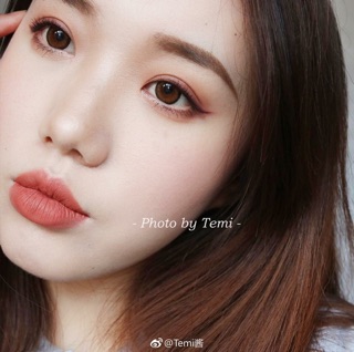 Son KatVonD dòng liquid matte