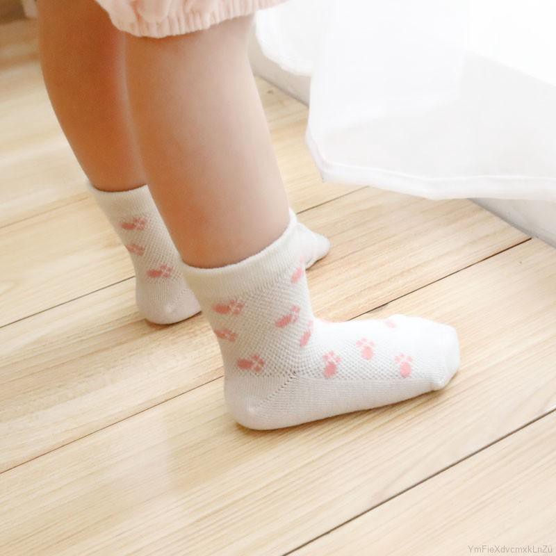 Set 5 Đôi Vớ Cotton Họa Tiết Dễ Thương Cho Bé
