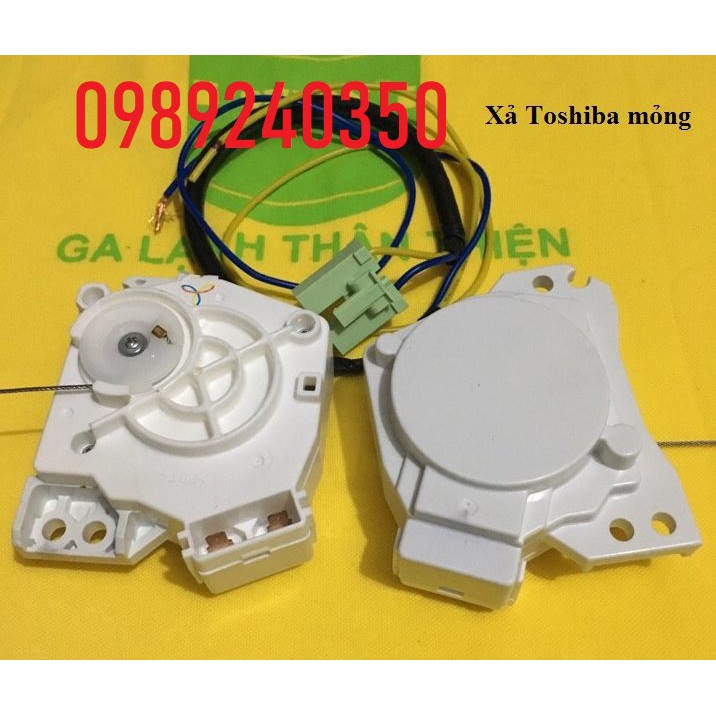 Van xả máy giặt TOSHIBA 2 chân có dây trắng mỏng