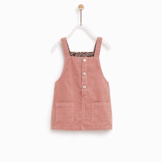 Váy yếm nhung tăm zara