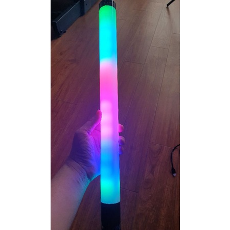 Thanh led bảy sắc cầu vồng nháy theo nhạc LS01 phong cách đèn huỳnh quang tích hợp loa không dây D18-RGB