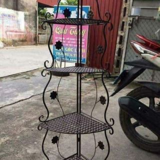 Kệ sắt nghệ thuật hoa văn