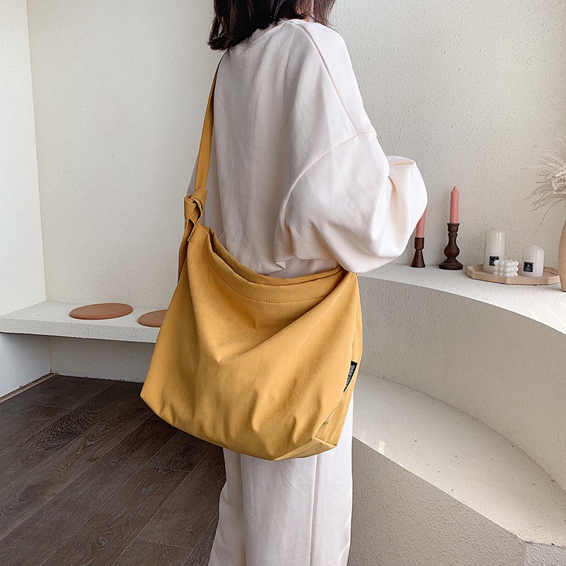 Túi đeo chéo vải canvas thời trang Hàn Quốc cho nữ
