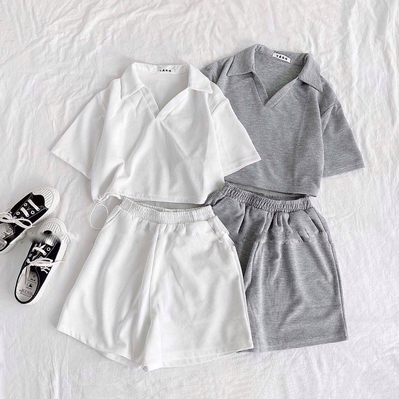 Set bộ gồm áo polo croptop mix quần đùi chất tăm QC Mitstore