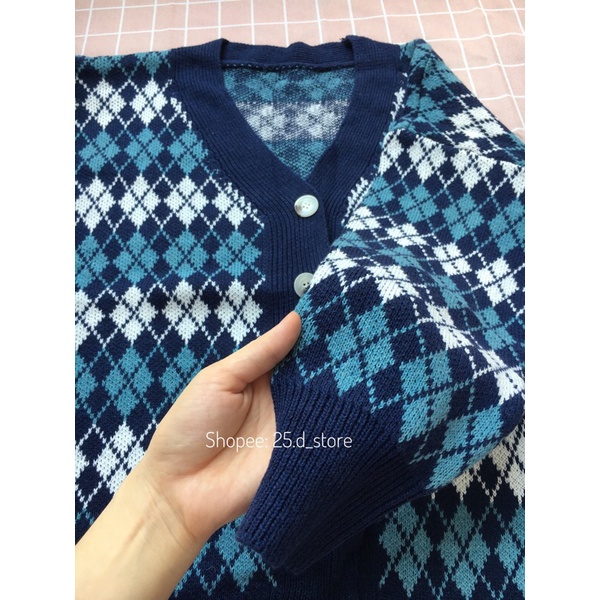 Áo khoác cardigan len hoạ tiết kẻ ô quả trám phong cách Hàn Quốc vintage thu đông | BigBuy360 - bigbuy360.vn