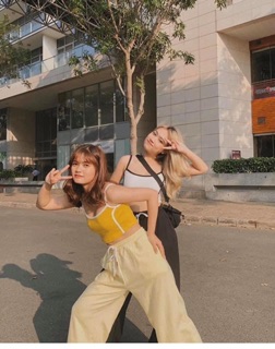 Áo 2 dây viền