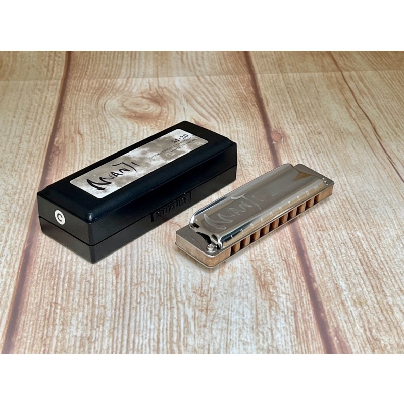 Kèn harmonica 10 lỗ Suzuki Manji M-20