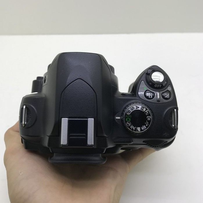 Bộ máy ảnh nikon D60 kèm lens kit 18-55 mới 95%