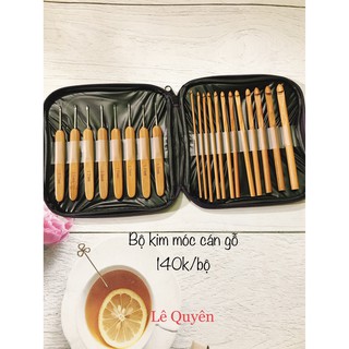 Bộ kim móc cán gỗ