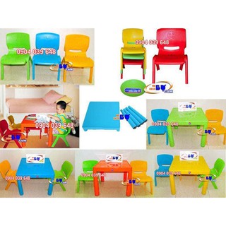 bàn nhựa cho bé