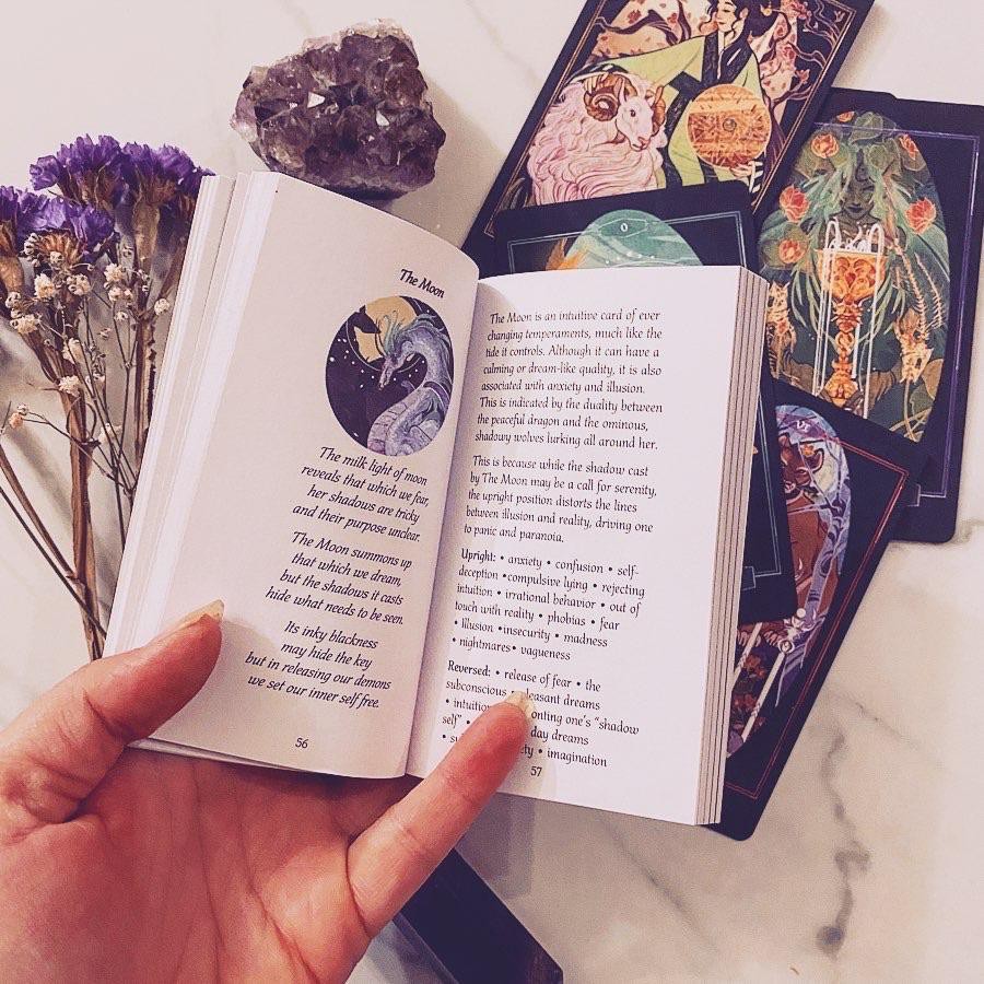 Bài Children of Litha Tarot Black Edition