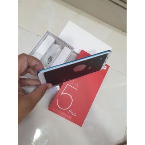[Siêu Sale] điện thoại Xiaomi Redmi 5 Plus  2sim ram 4G/64G mới, Camera siêu nét-pin trâu
