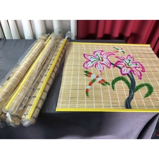 khóm tre trúc che bàn thờ