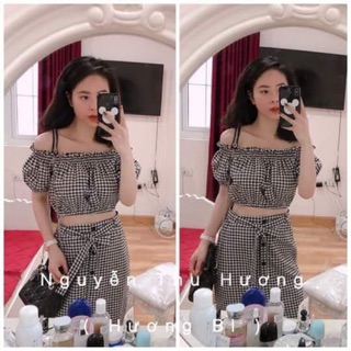 Áo trễ vai và chân váy