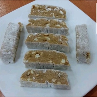 1 hộp chè lam 250gr